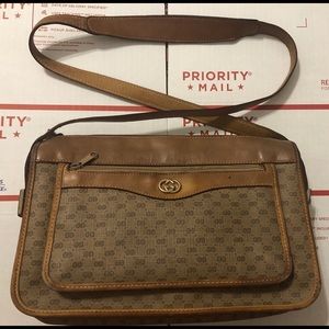 Crossbody vintage Gucci mini gg tan